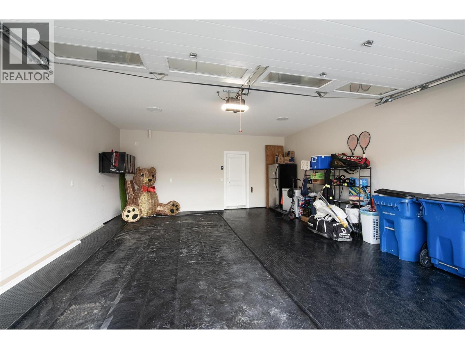 2383 Hawks Boulevard Property Photo 57