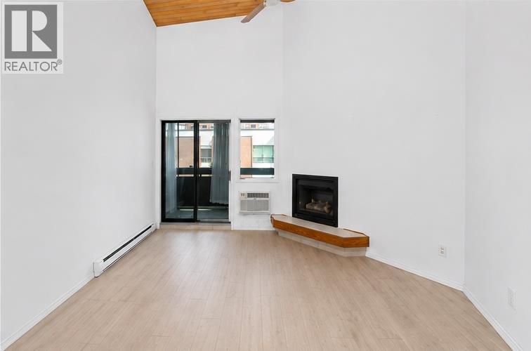 1056 Bernard Avenue Unit# 307 Property Photo 3