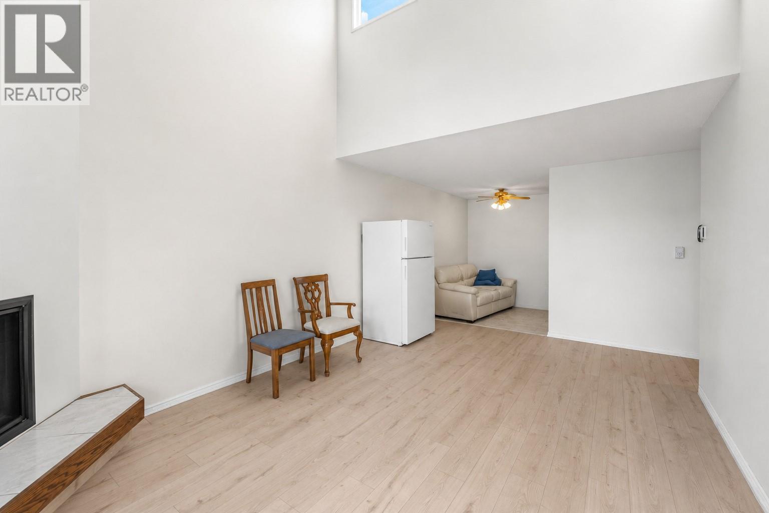 1056 Bernard Avenue Unit# 307 Property Photo 5