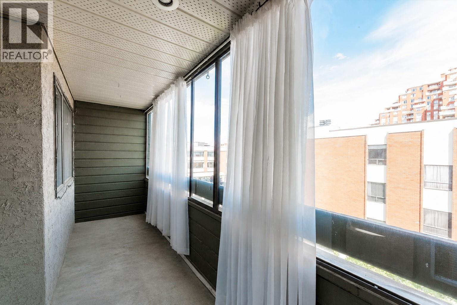 1056 Bernard Avenue Unit# 307 Property Photo 6