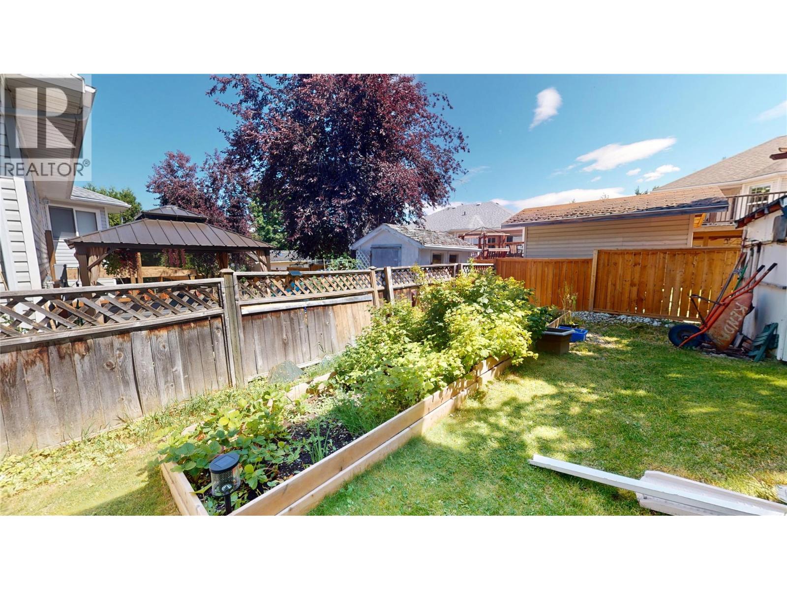 504 30th Avenue S Property Photo 3
