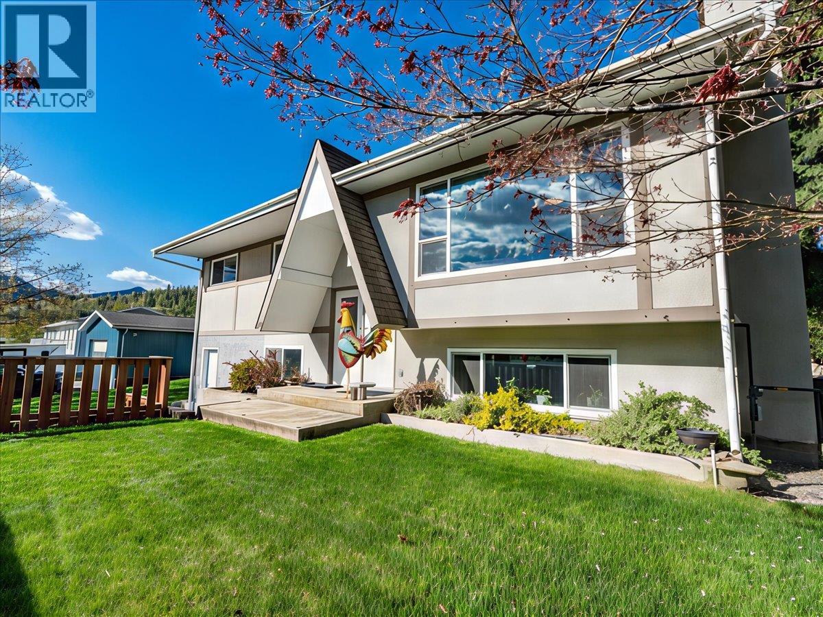 466 Second Avenue