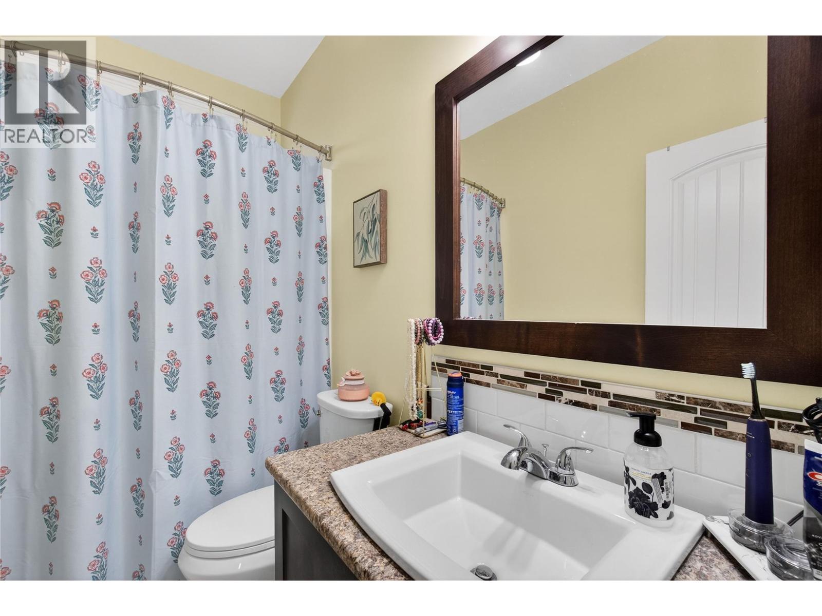 2991 7 Avenue Ne Property Photo 23