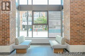 814 1628 Store St Property Photo 28
