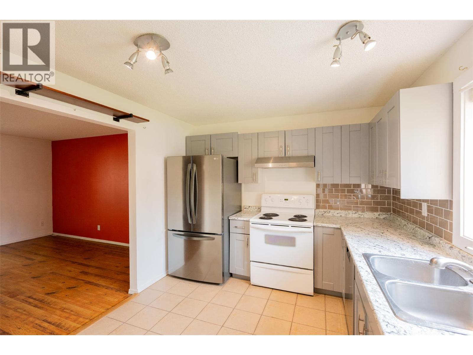 1605 Summit Drive Unit# 17 Property Photo 12