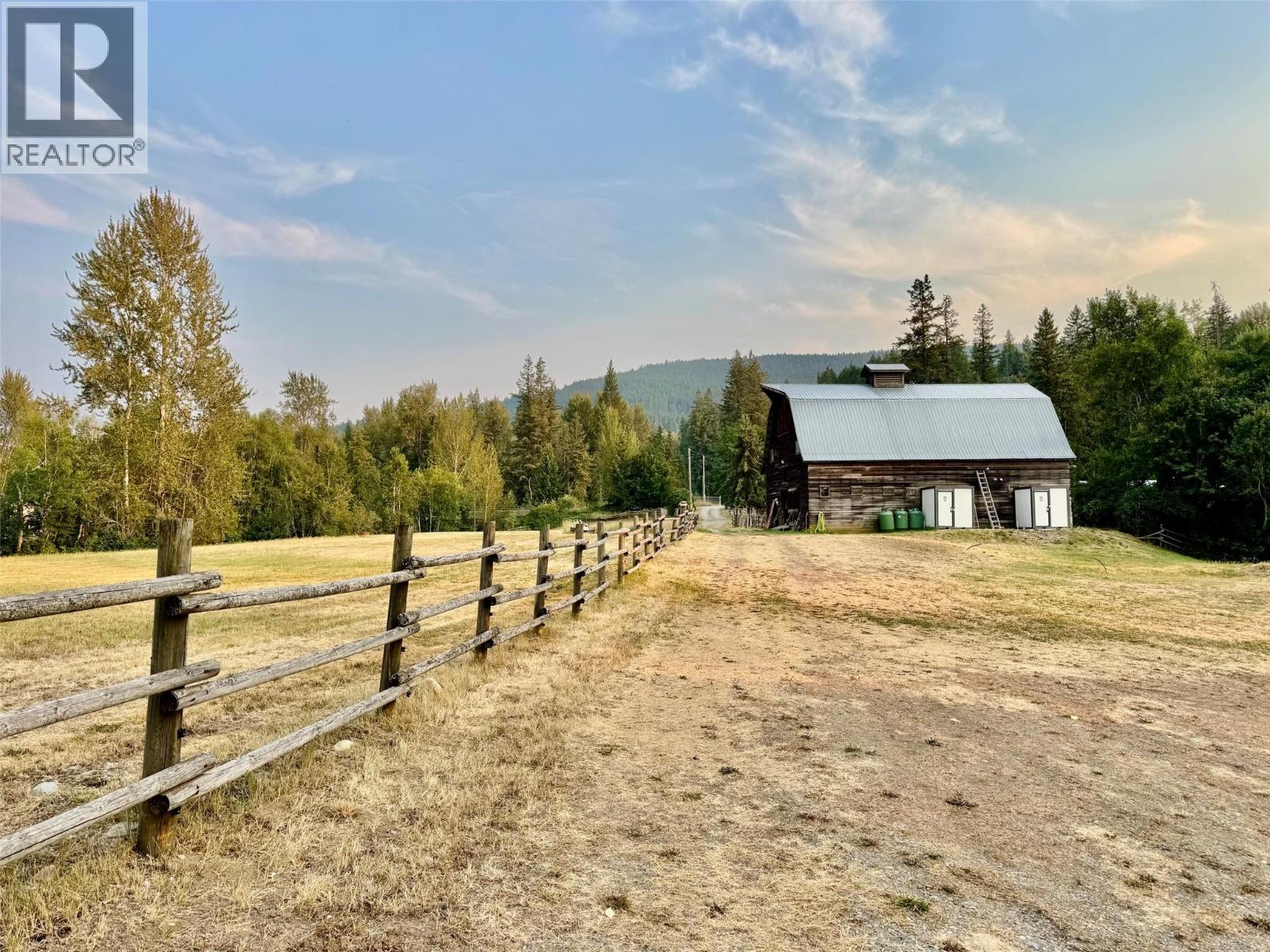 159 North Fork Road Property Photo 19