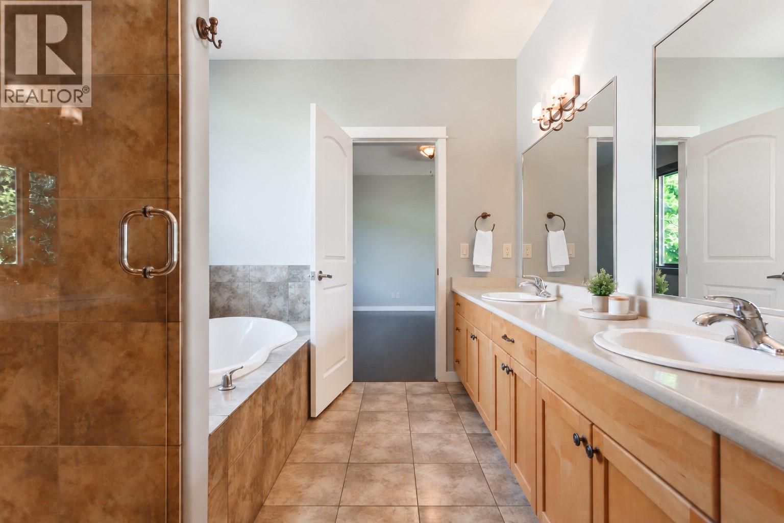 2538 Copper Ridge Drive Property Photo 14