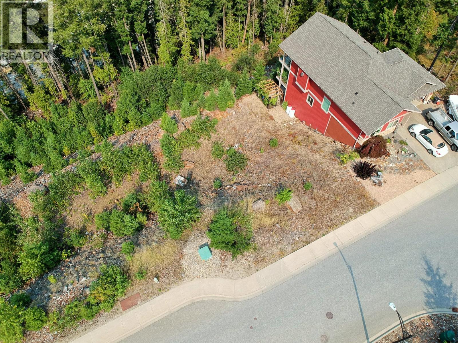 246 Stoneridge Drive Property Photo 16