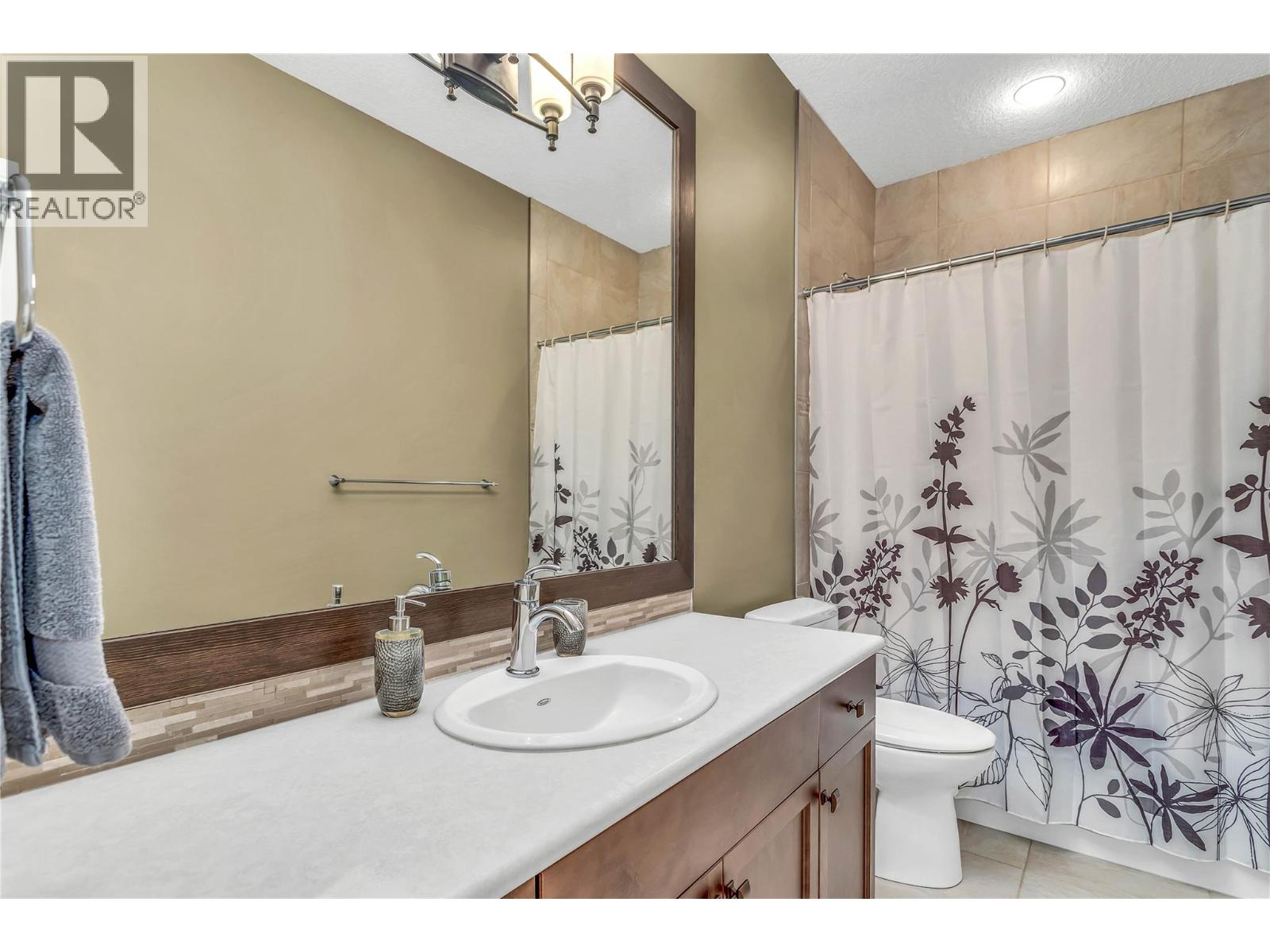 8780 Braeburn Drive Property Photo 35