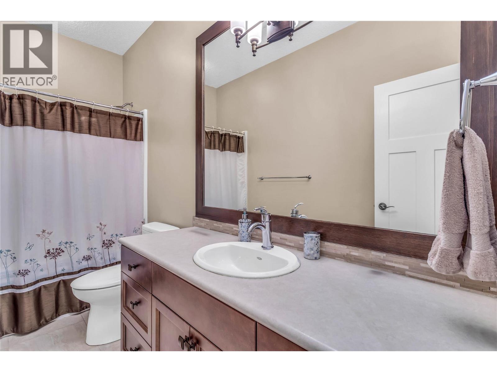 8780 Braeburn Drive Property Photo 45