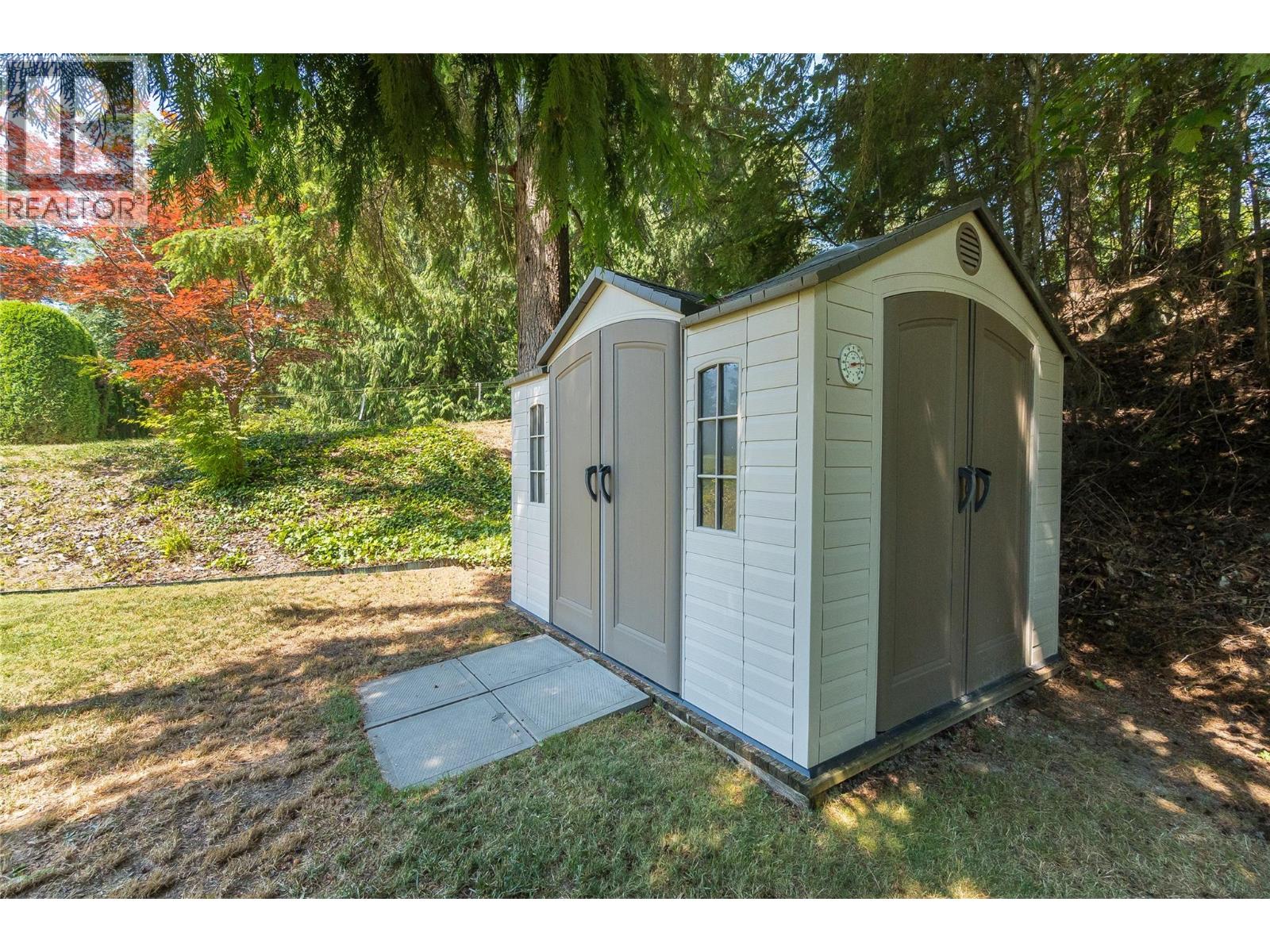 408 Balfour Heights Road Property Photo 22