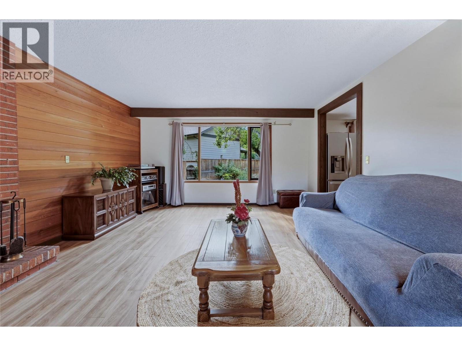 7603 De Jong Drive Property Photo 11