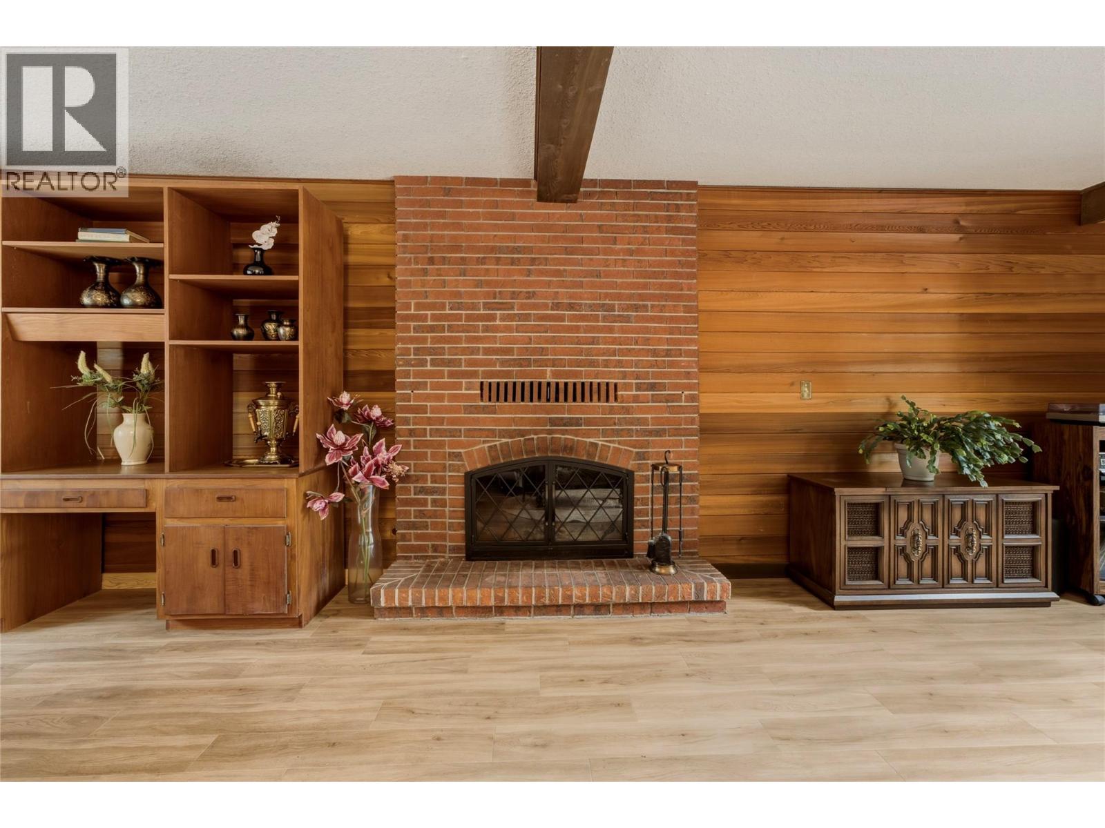 7603 De Jong Drive Property Photo 13