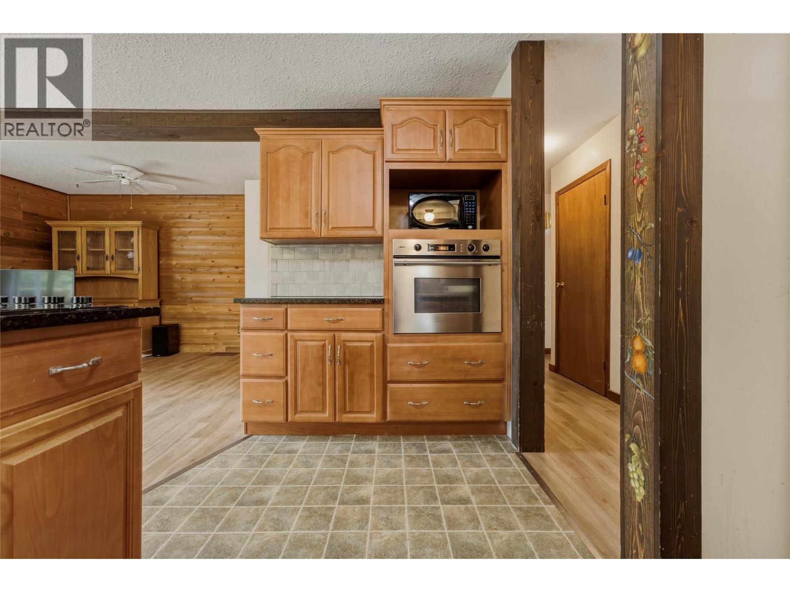 7603 De Jong Drive Property Photo 22