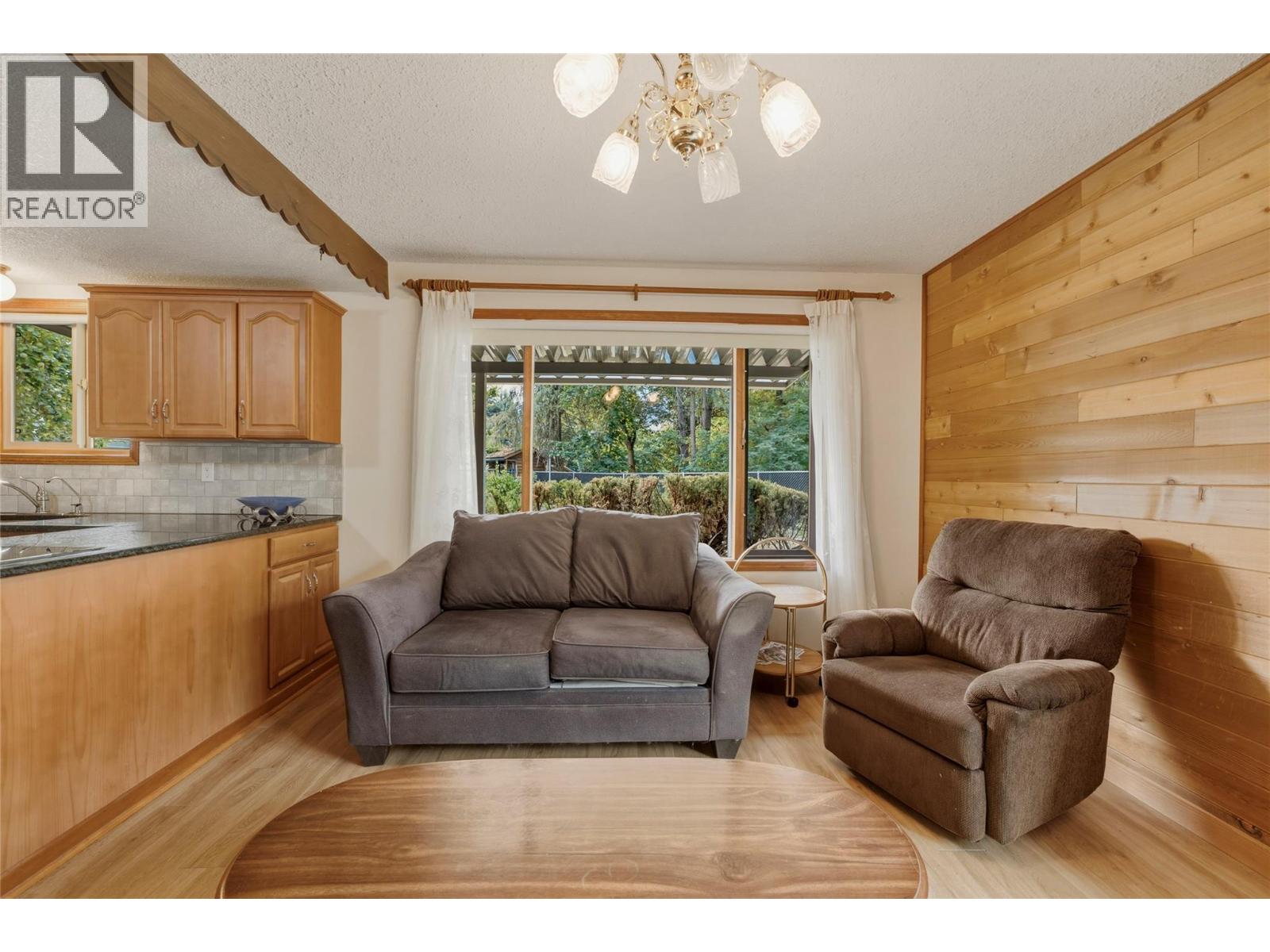 7603 De Jong Drive Property Photo 25