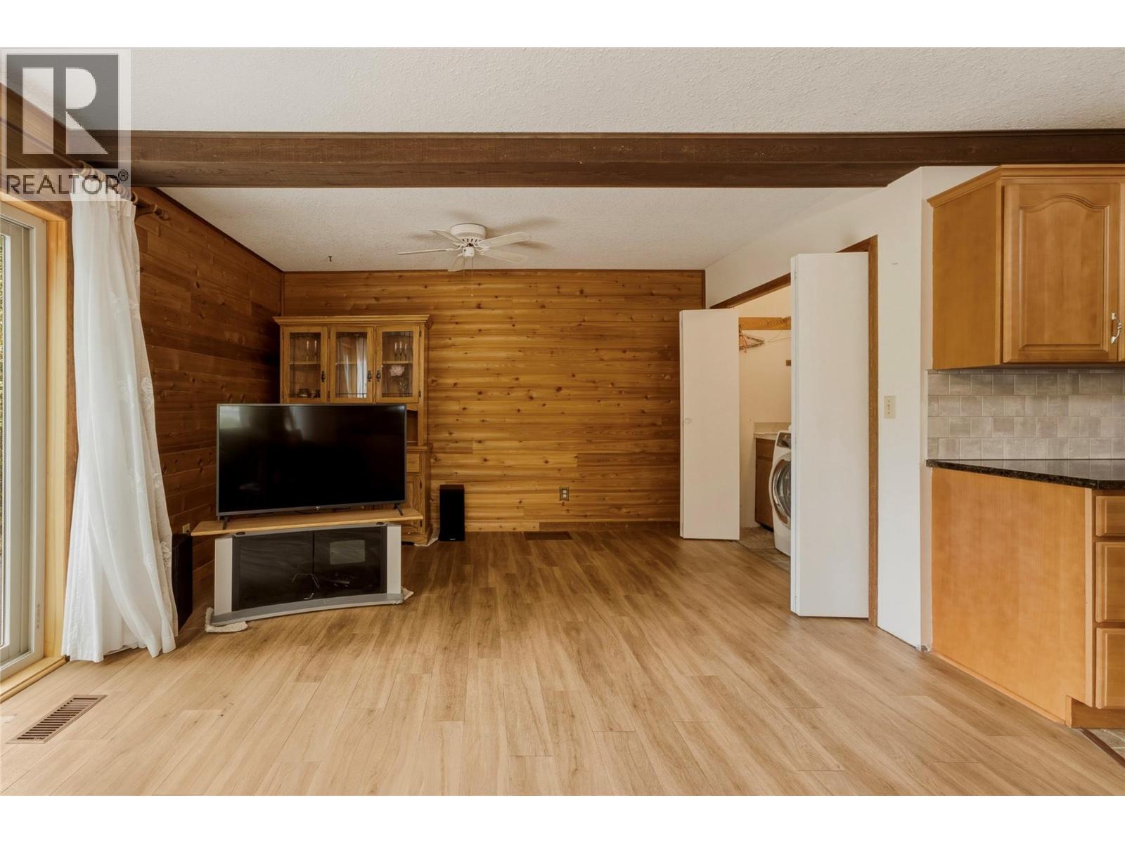 7603 De Jong Drive Property Photo 26
