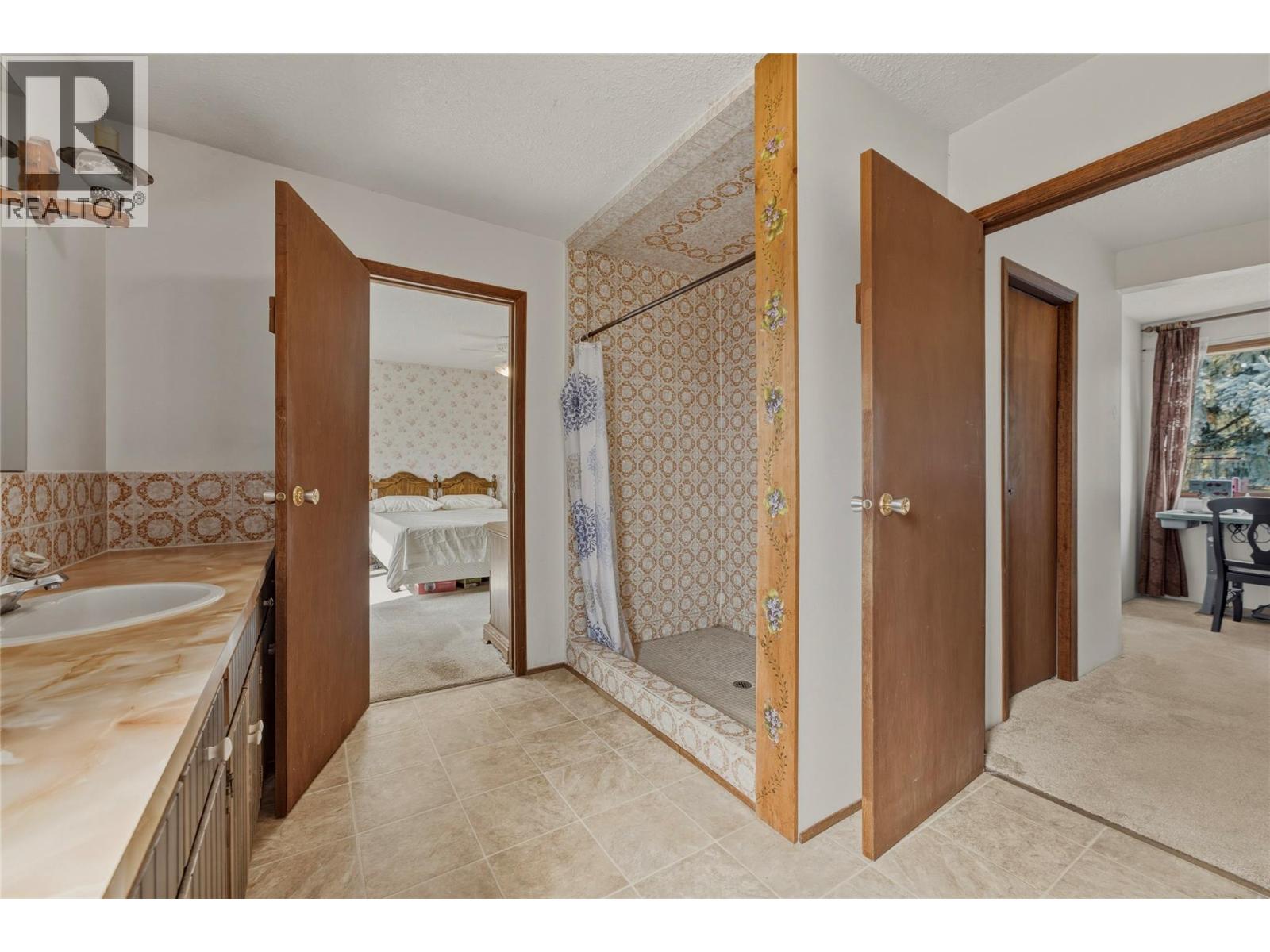 7603 De Jong Drive Property Photo 42