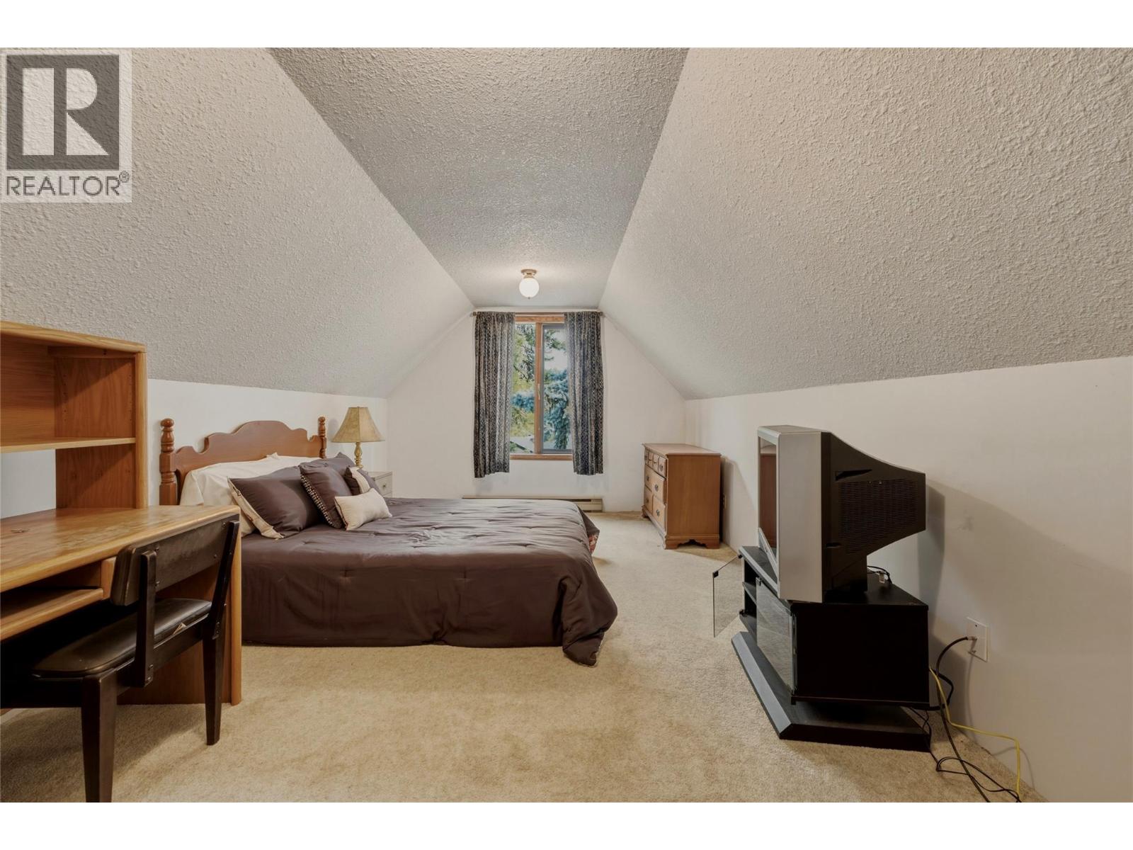 7603 De Jong Drive Property Photo 43