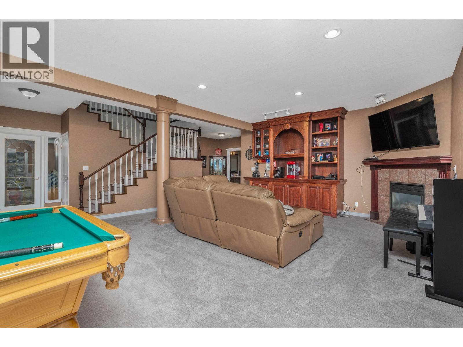 8853 Braeburn Drive Property Photo 35