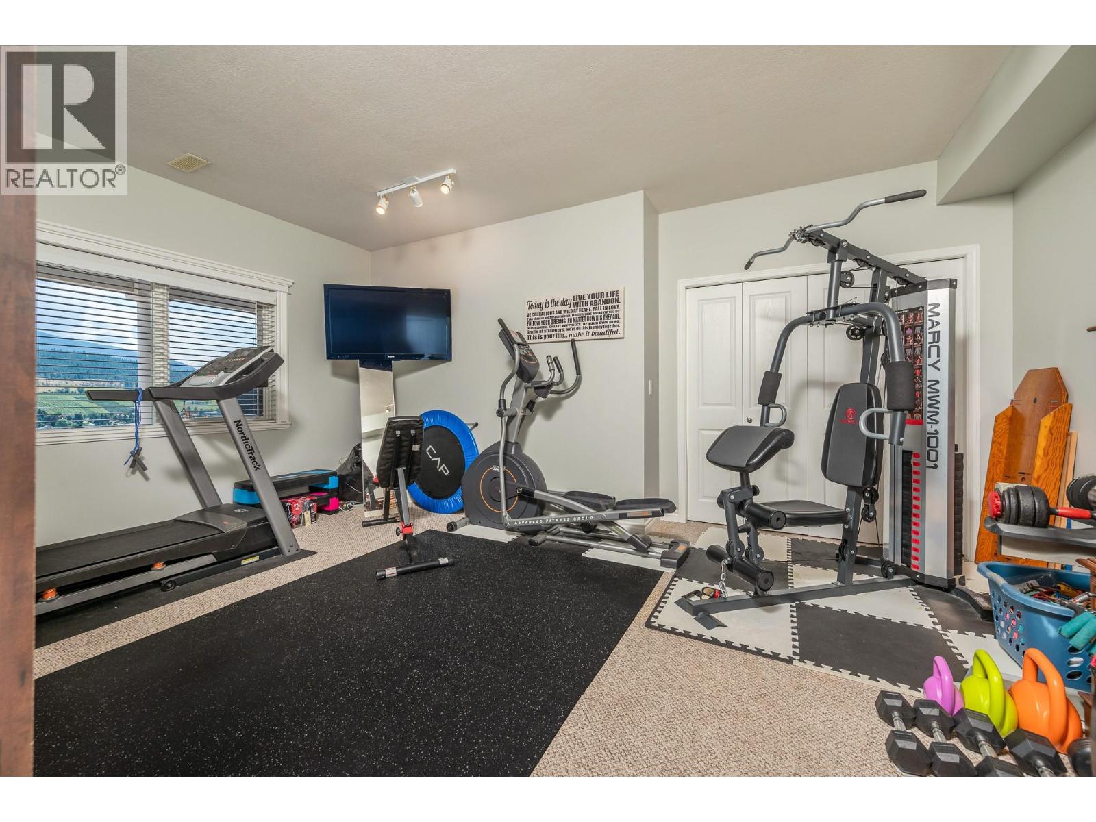 8853 Braeburn Drive Property Photo 40