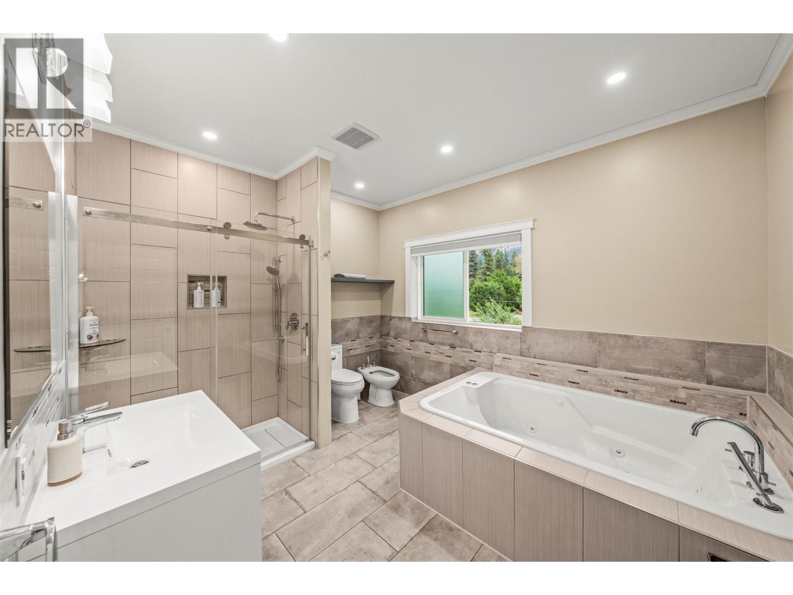 5936 Highway 6 Property Photo 20