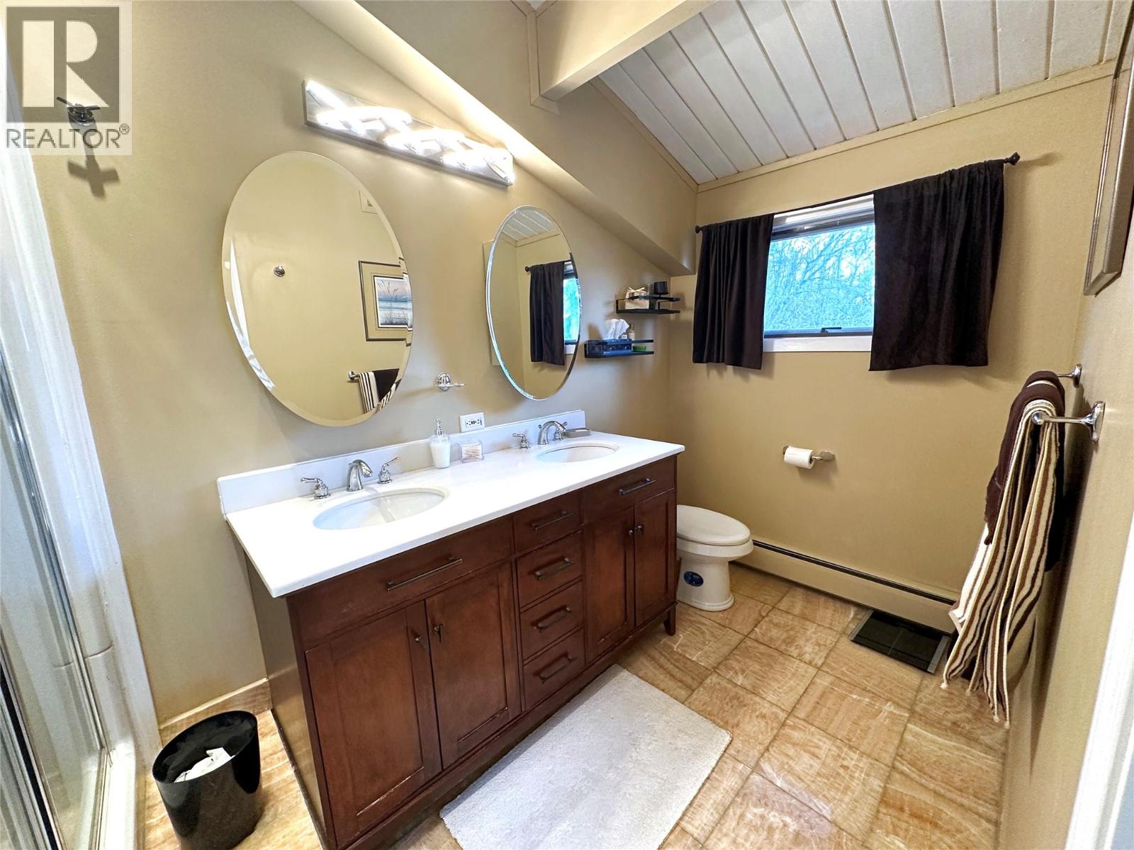 2428 Blind Bay Road Property Photo 20