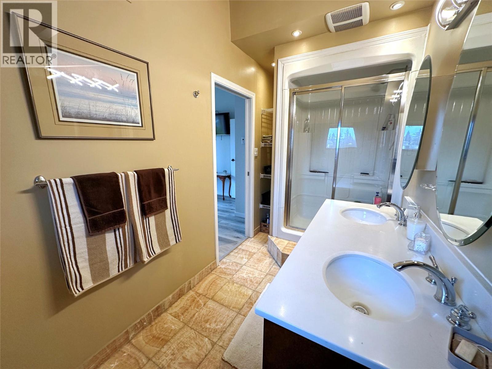 2428 Blind Bay Road Property Photo 22