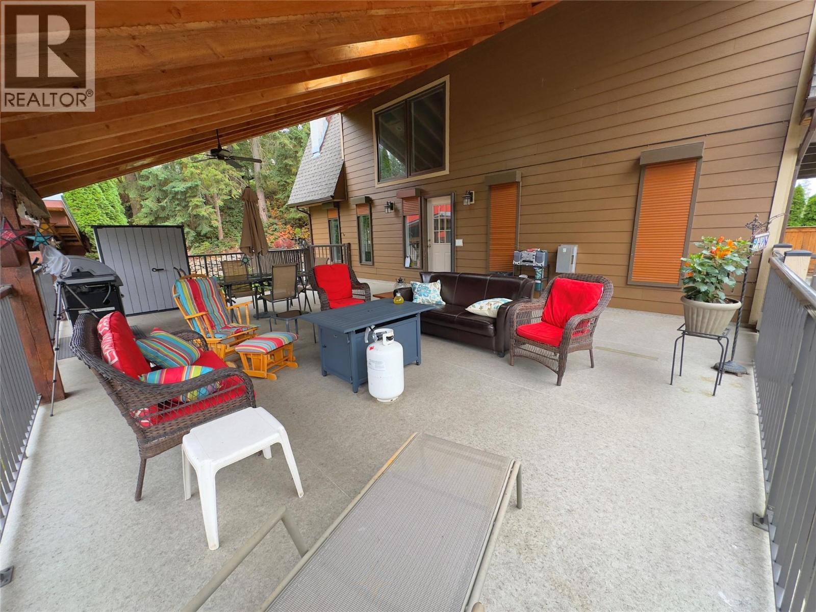 2428 Blind Bay Road Property Photo 37