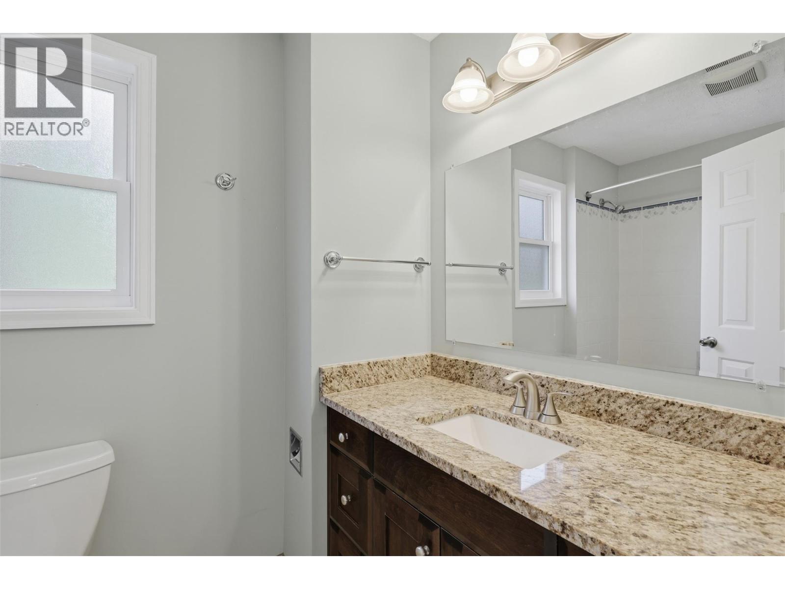 862 Greybriar Court Property Photo 37
