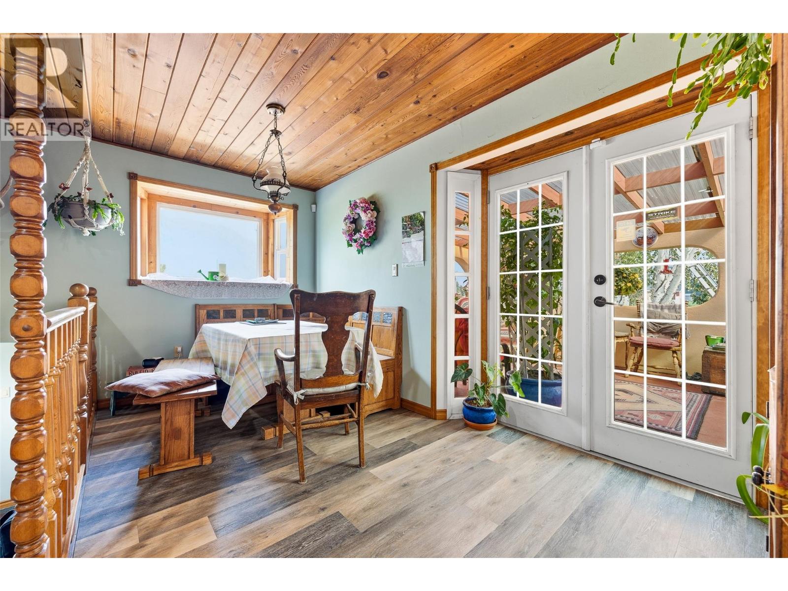 2249 Agar Road Property Photo 43