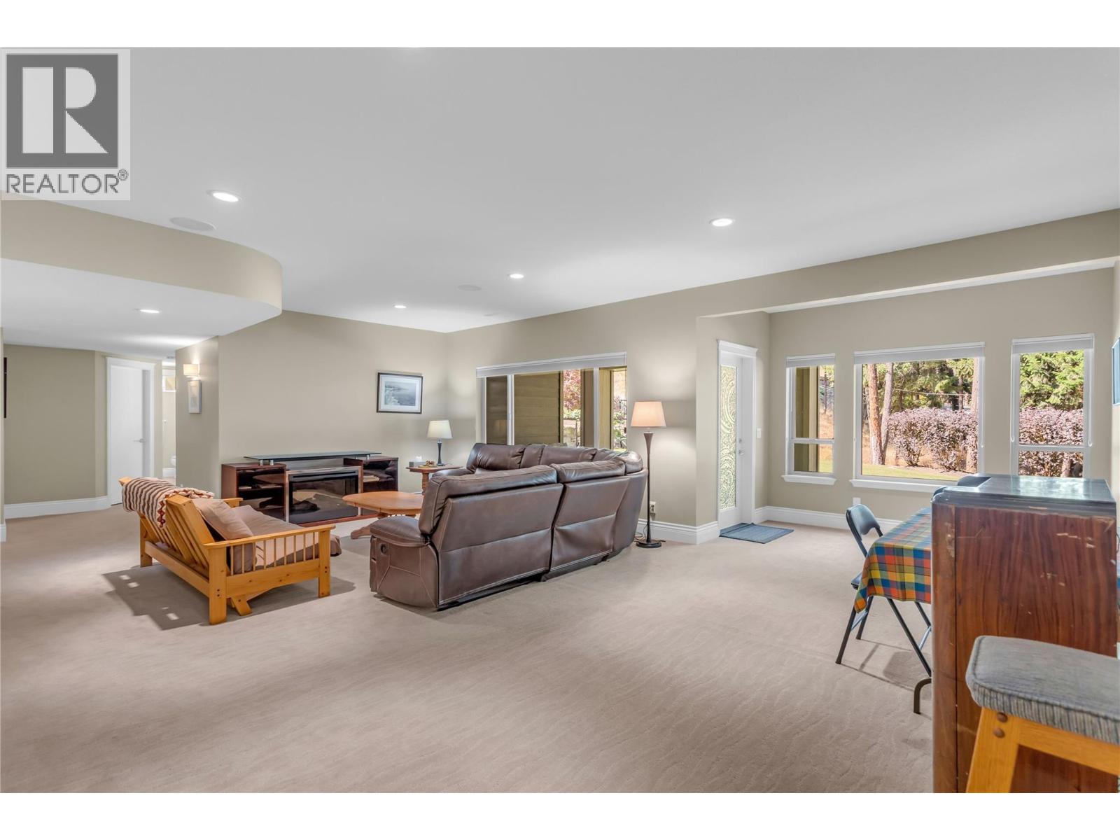 4157 Gallaghers Fairway S Property Photo 23