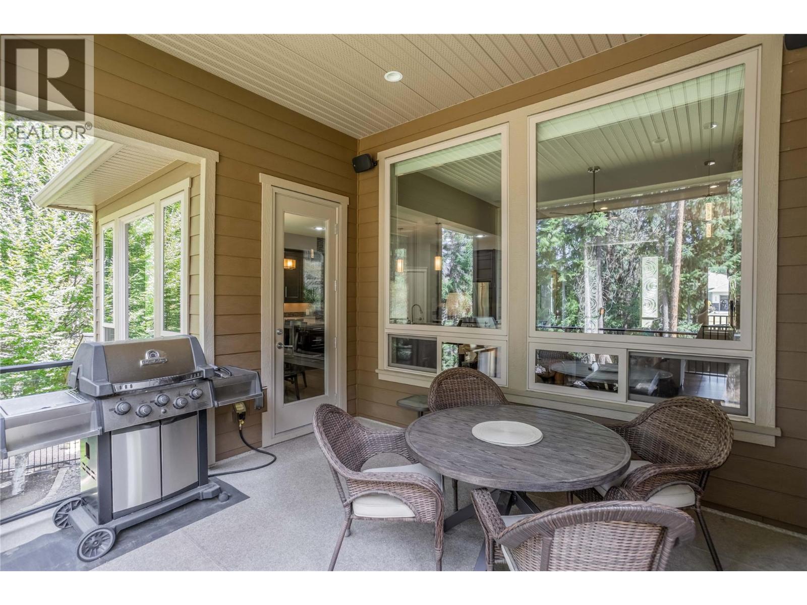 4157 Gallaghers Fairway S Property Photo 35