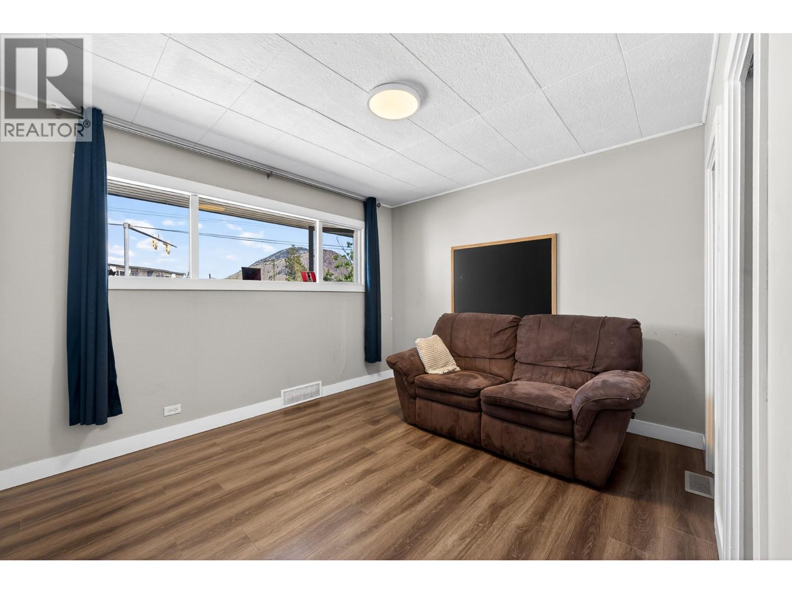569 Fortune Drive Property Photo 10