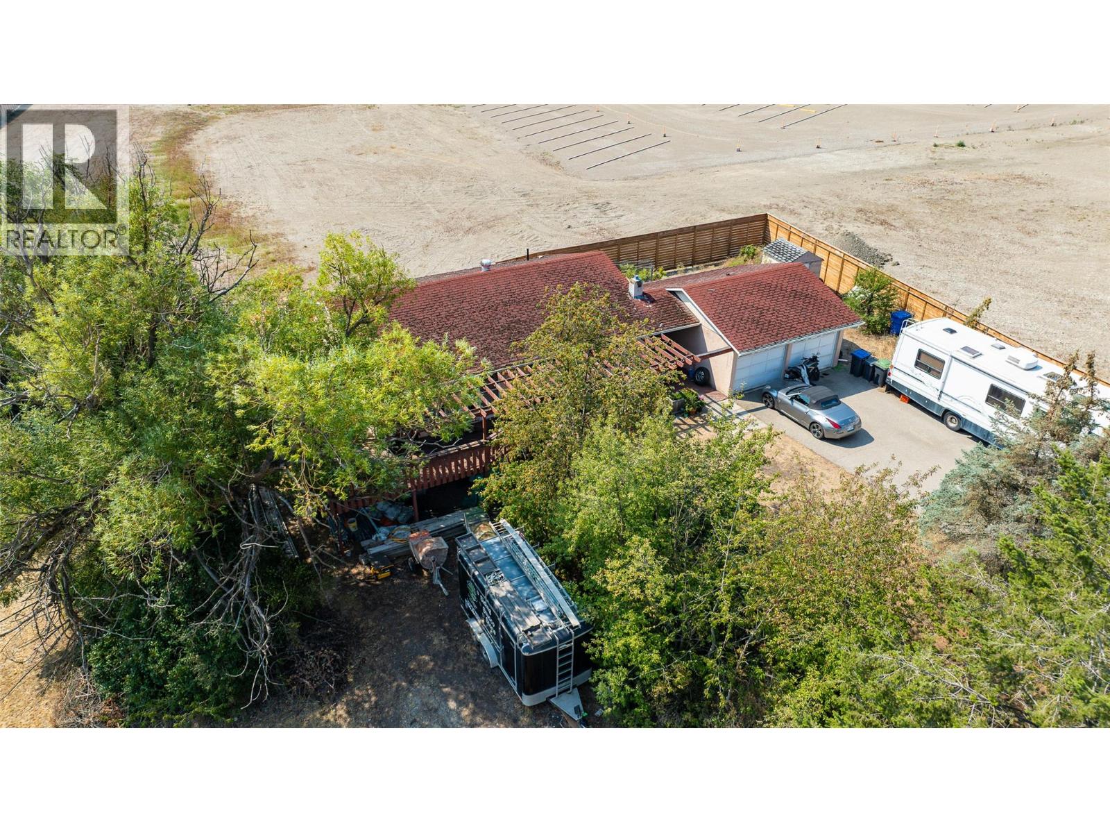 8210 Okanagan Centre Road W Property Photo 32