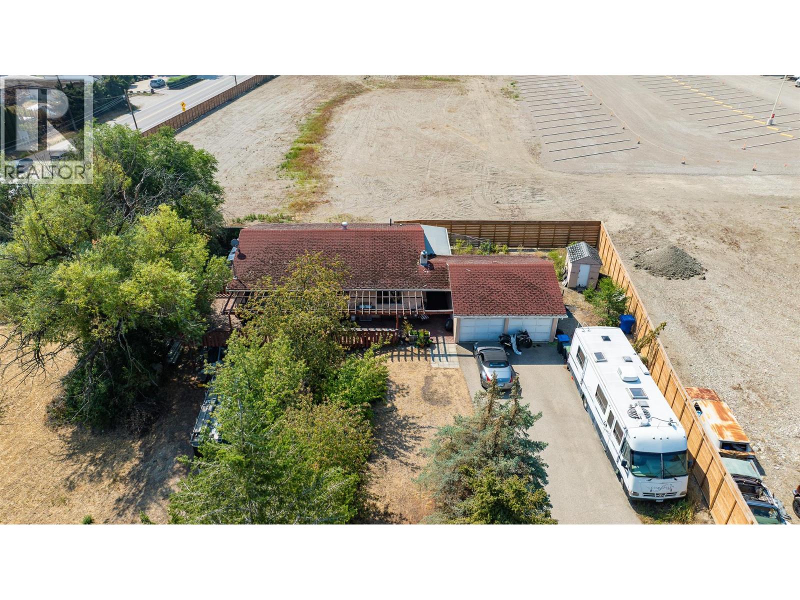 8210 Okanagan Centre Road W Property Photo 33