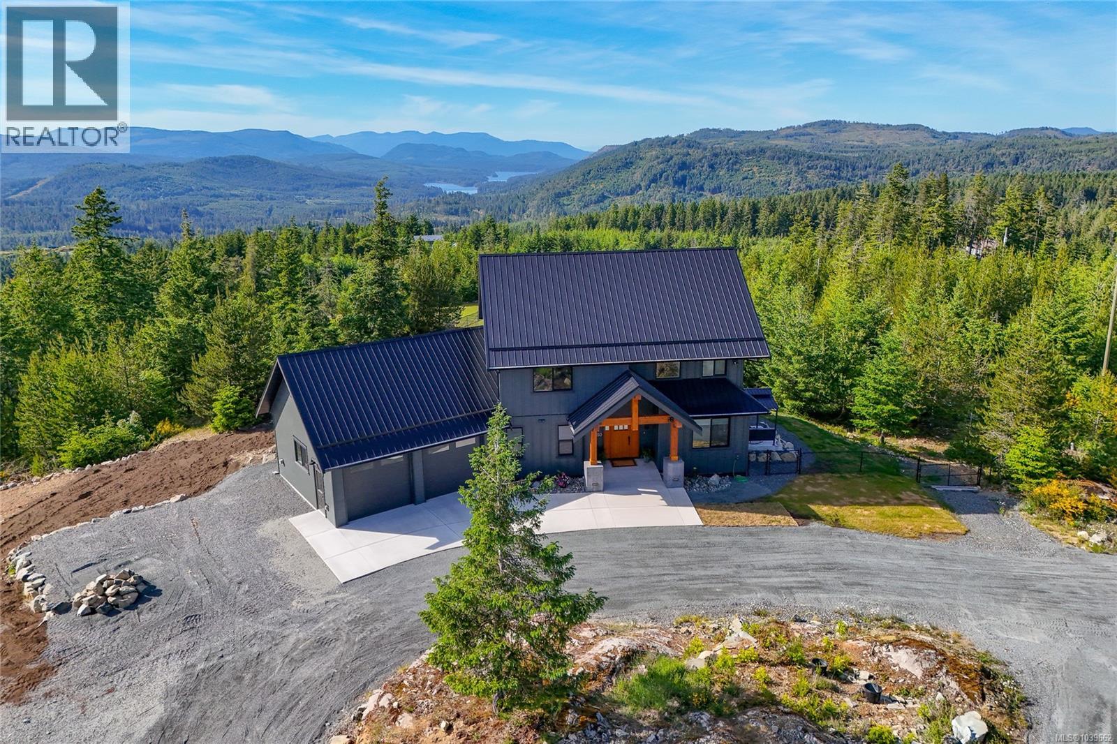 4650 Goldstream Heights Dr Property Photo 4