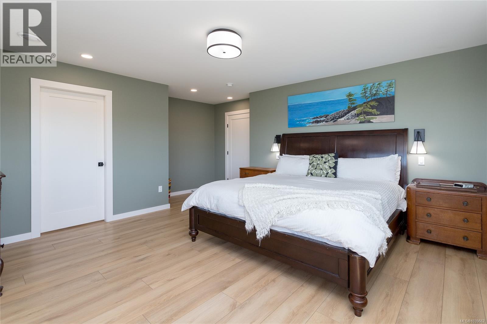 4650 Goldstream Heights Dr Property Photo 27