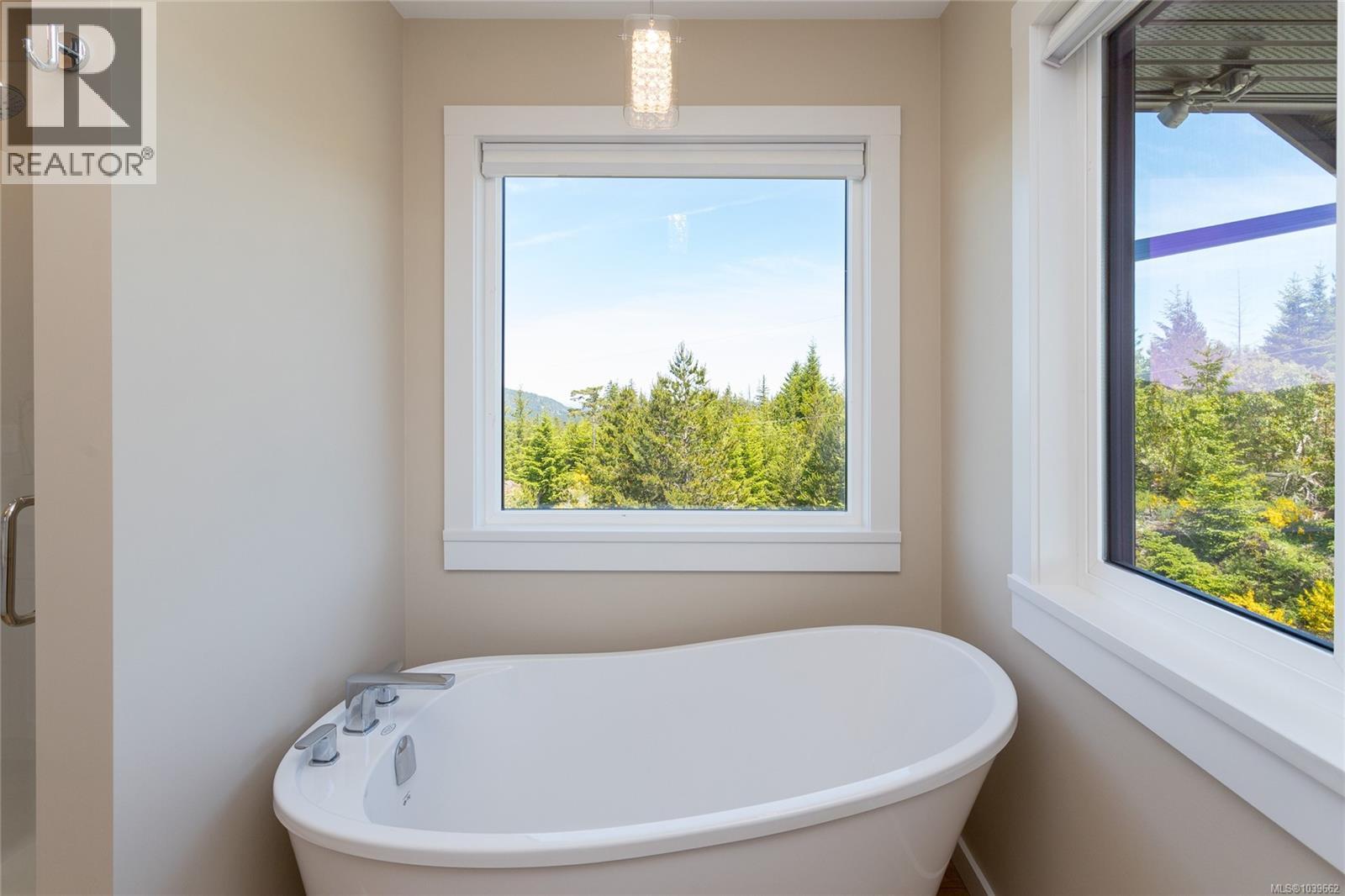 4650 Goldstream Heights Dr Property Photo 35