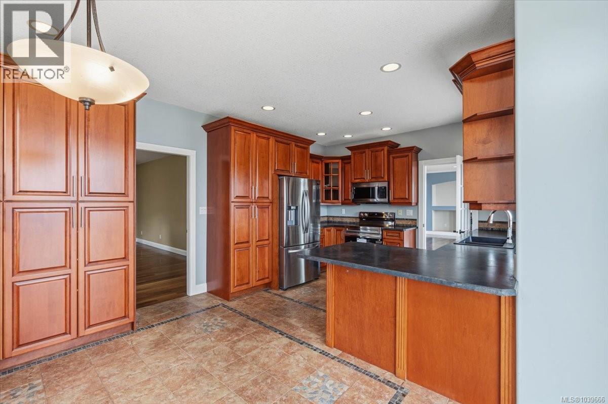 4579 Sheridan Ridge Rd Property Photo 28