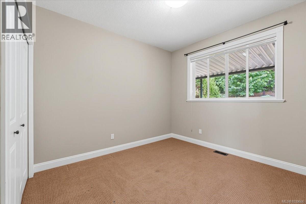 4579 Sheridan Ridge Rd Property Photo 34