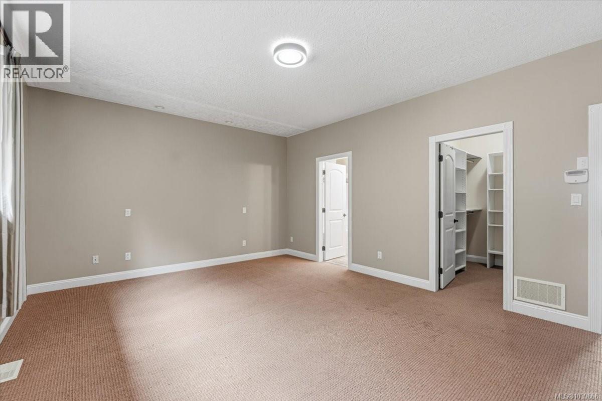 4579 Sheridan Ridge Rd Property Photo 40