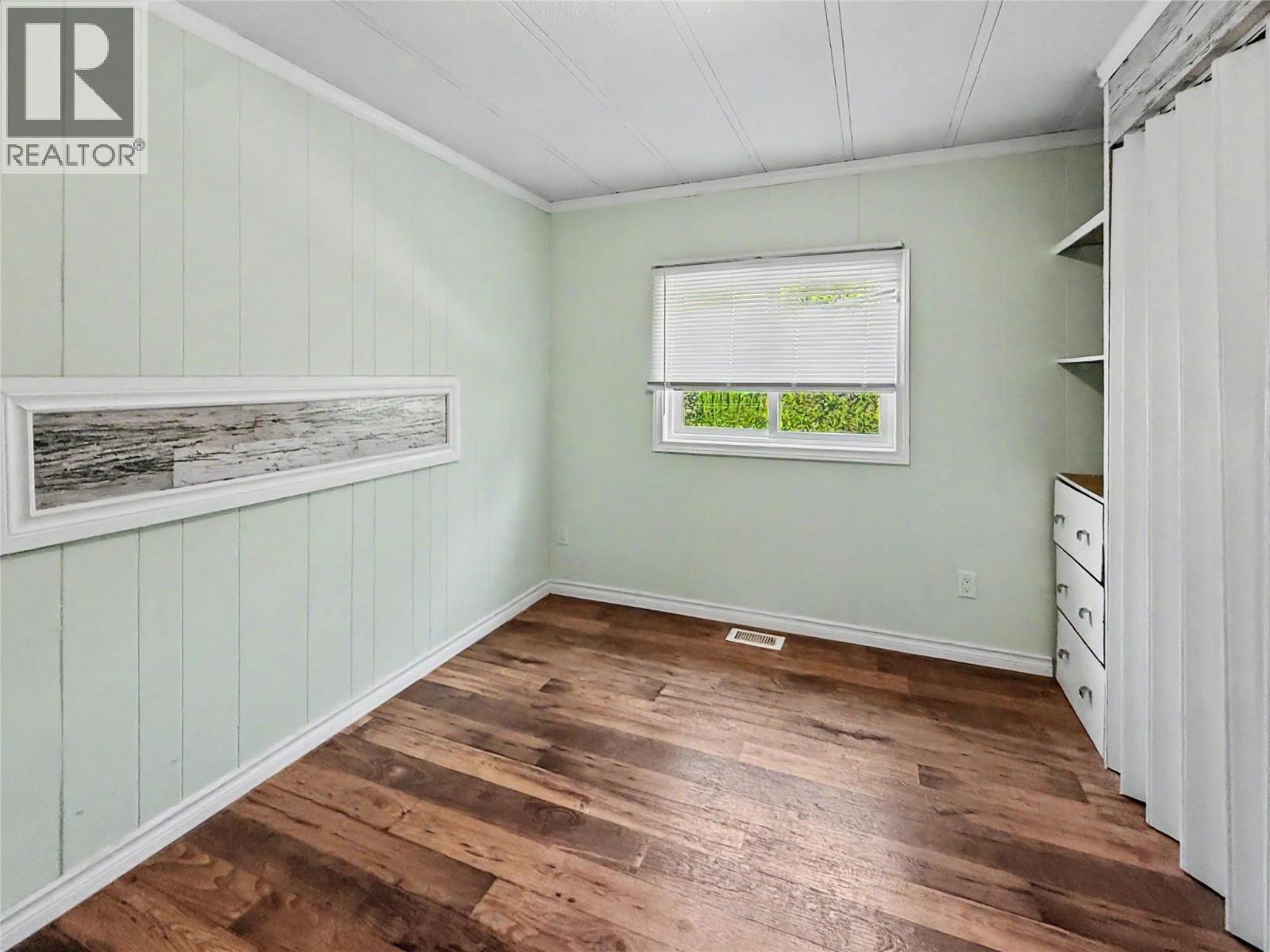 698 Strathmore Avenue Property Photo 9