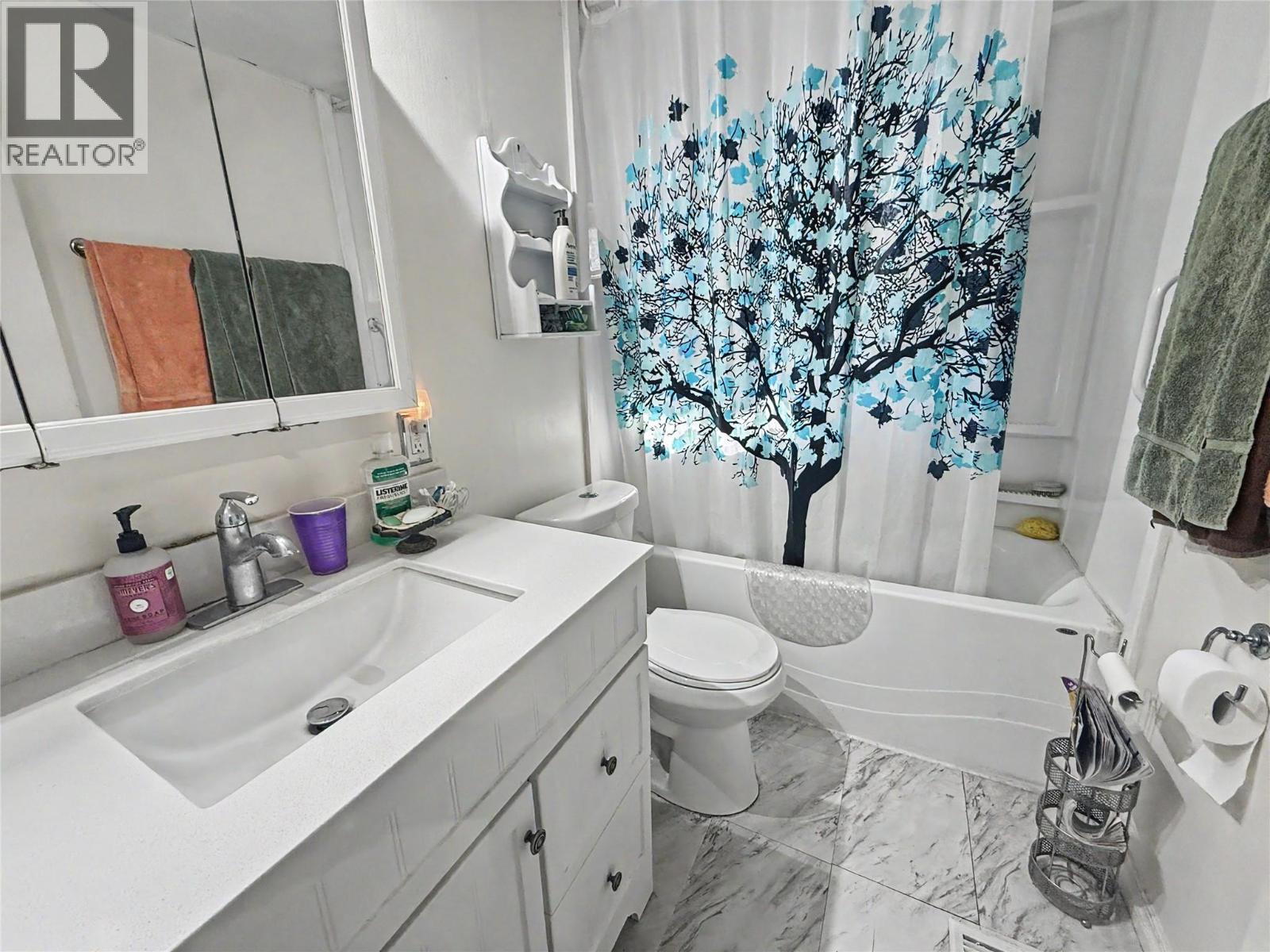 698 Strathmore Avenue Property Photo 10