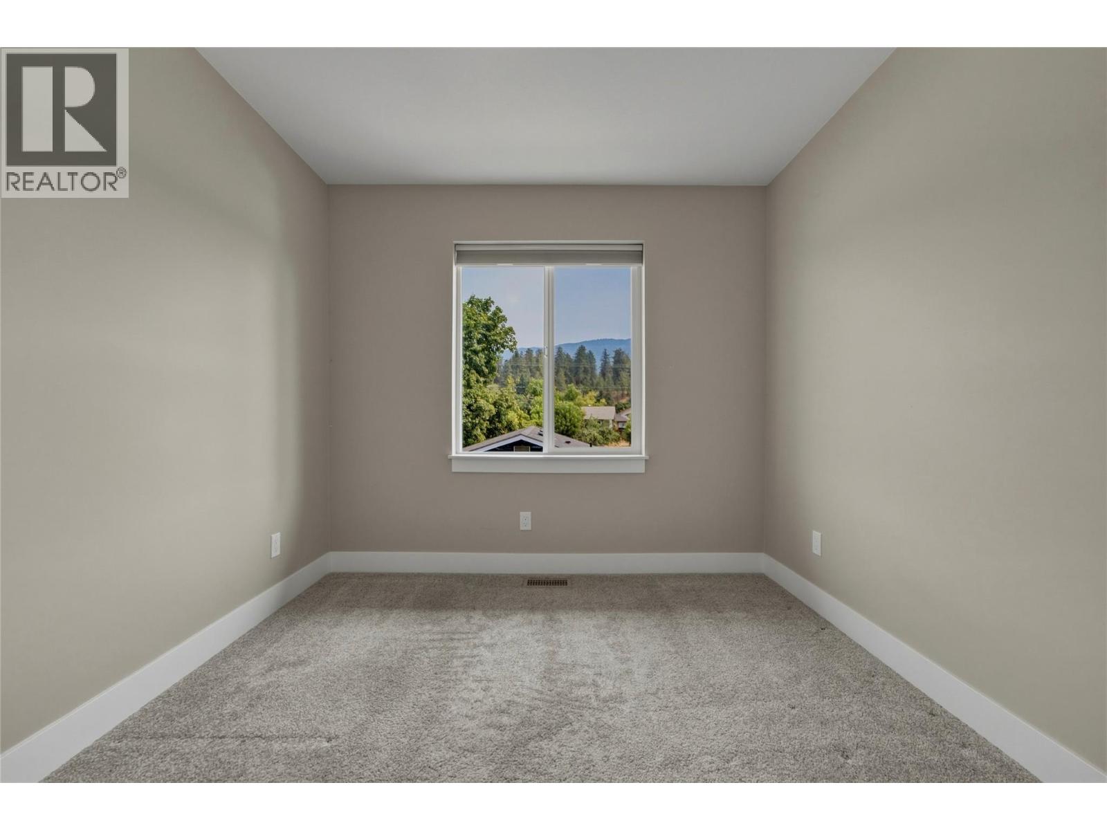 1804 46 Avenue Unit# 2 Property Photo 27