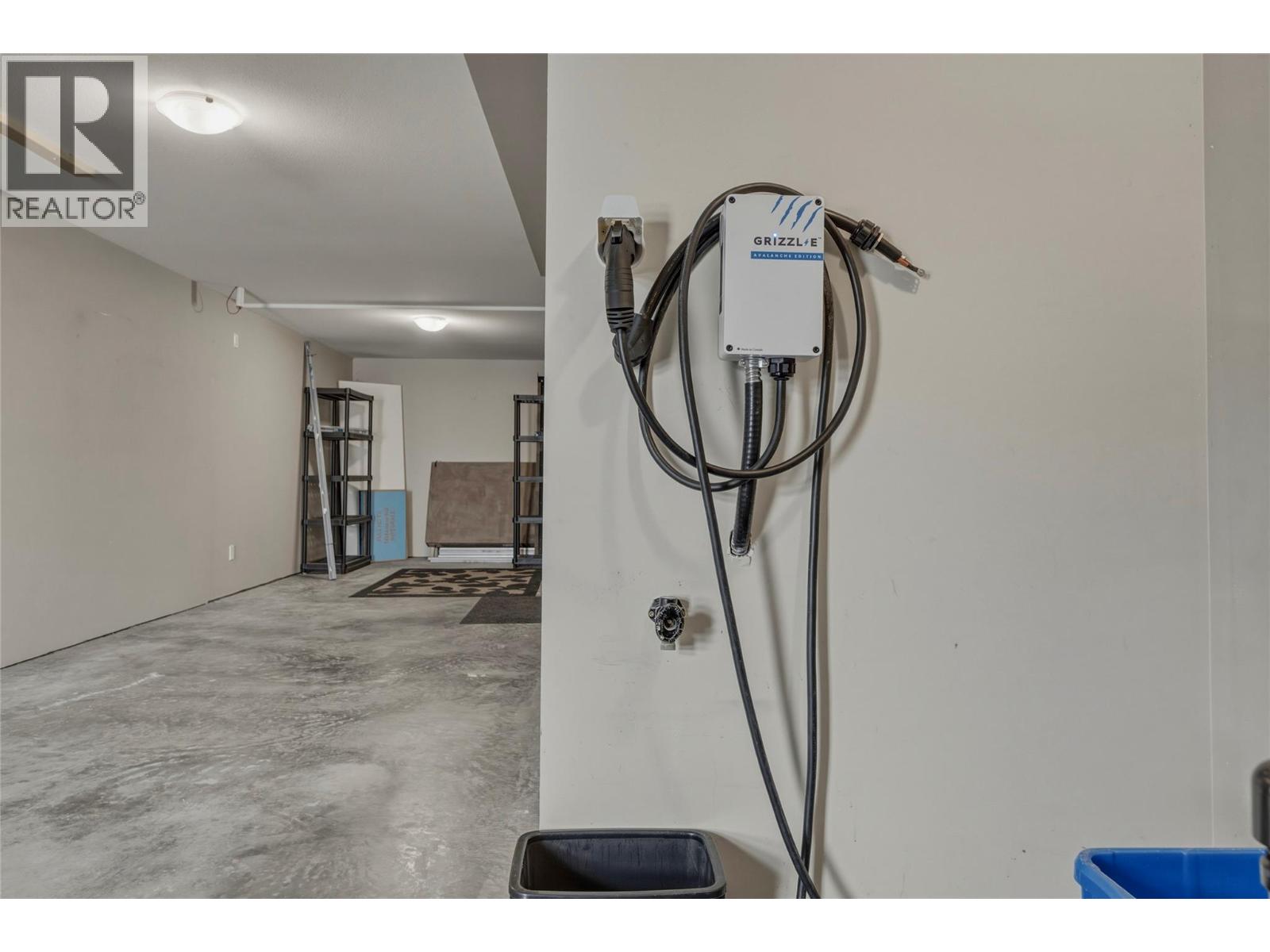 1804 46 Avenue Unit# 2 Property Photo 39