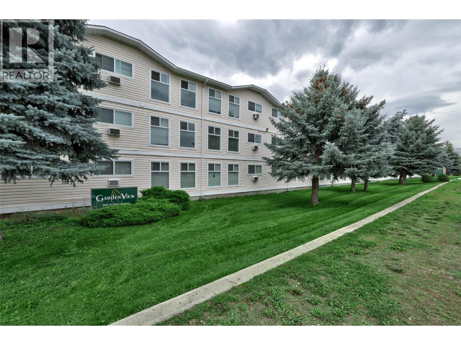 1760 Brunner Avenue Unit# 218 Property Photo 1
