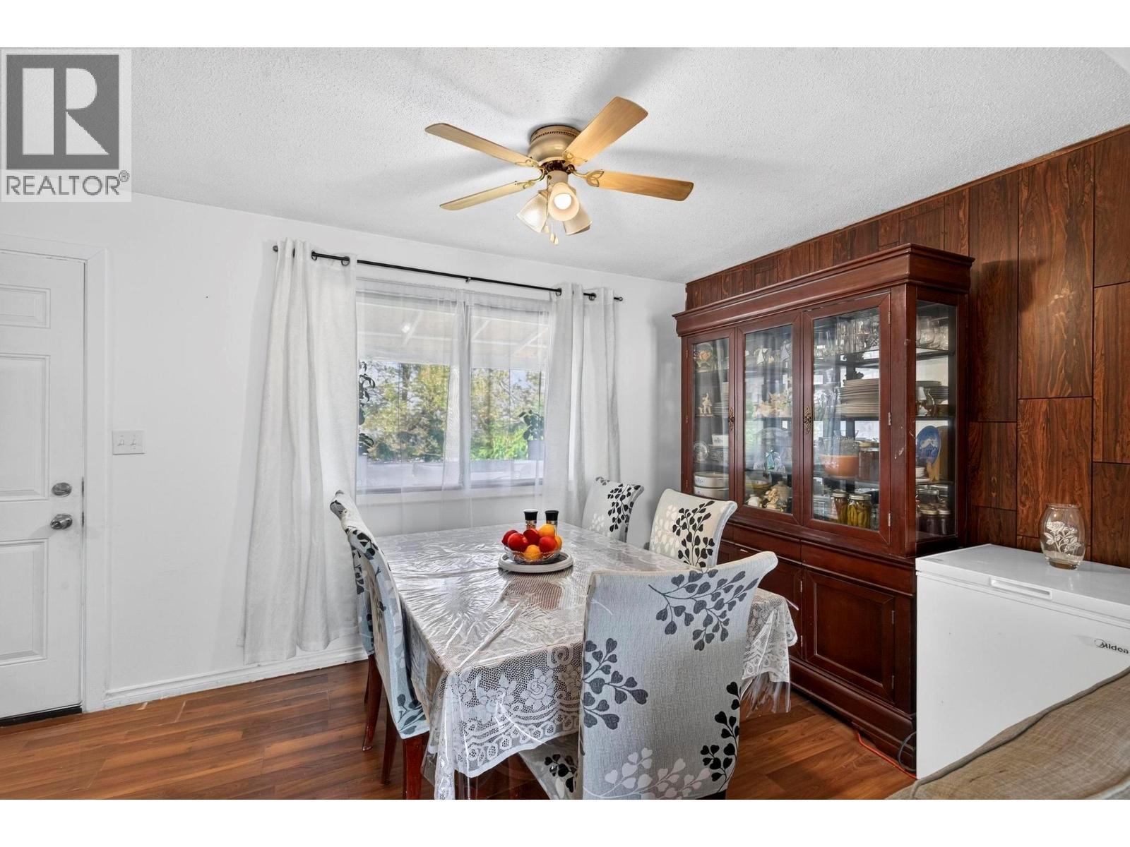 1904 22nd Street Property Photo 5