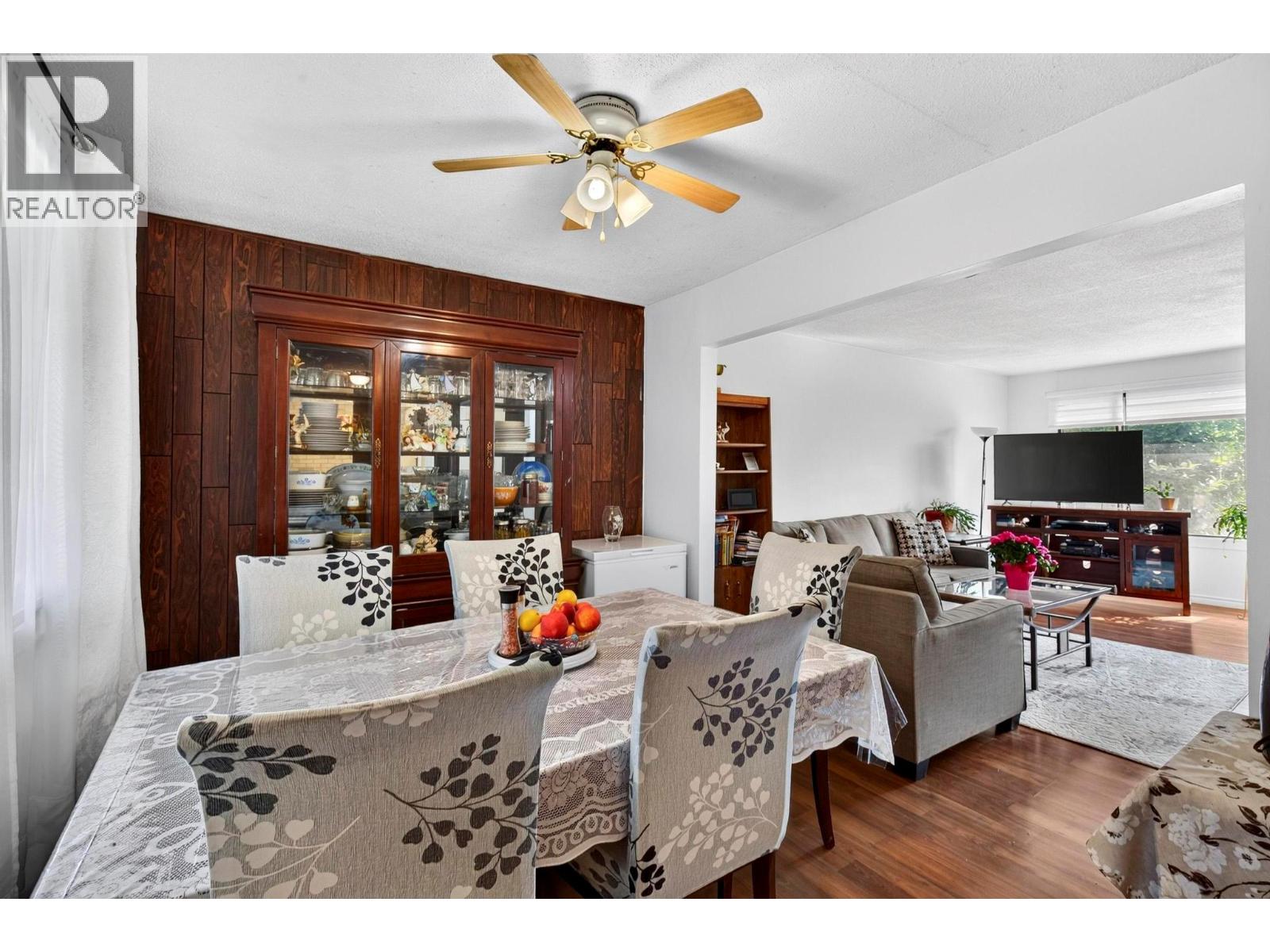 1904 22nd Street Property Photo 6
