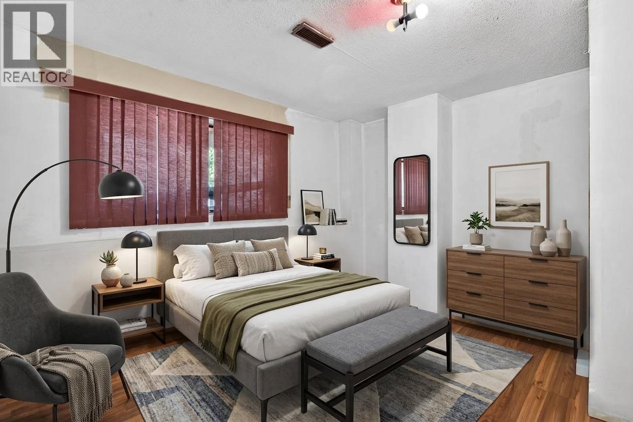 1904 22nd Street Property Photo 14