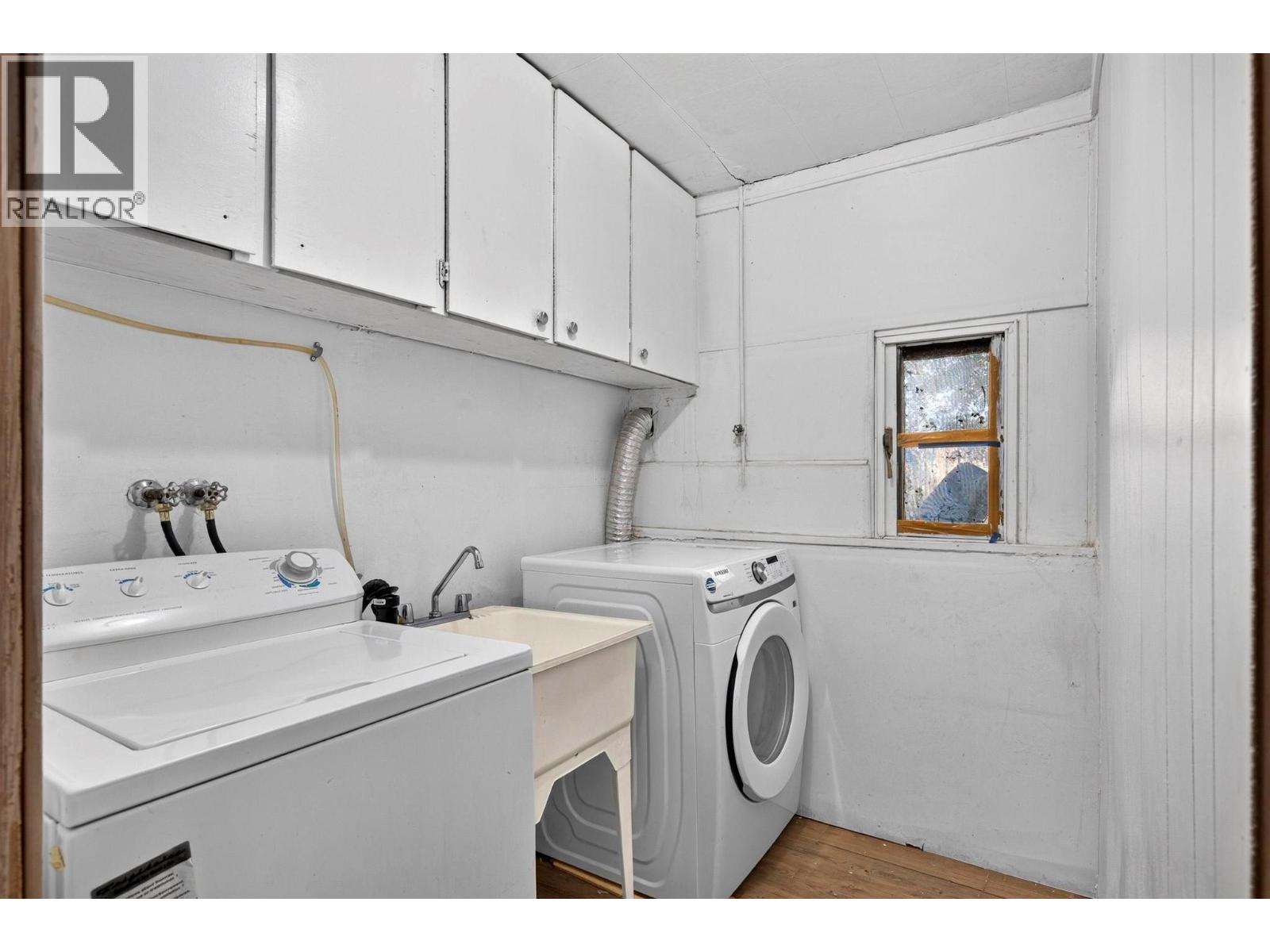 1904 22nd Street Property Photo 17